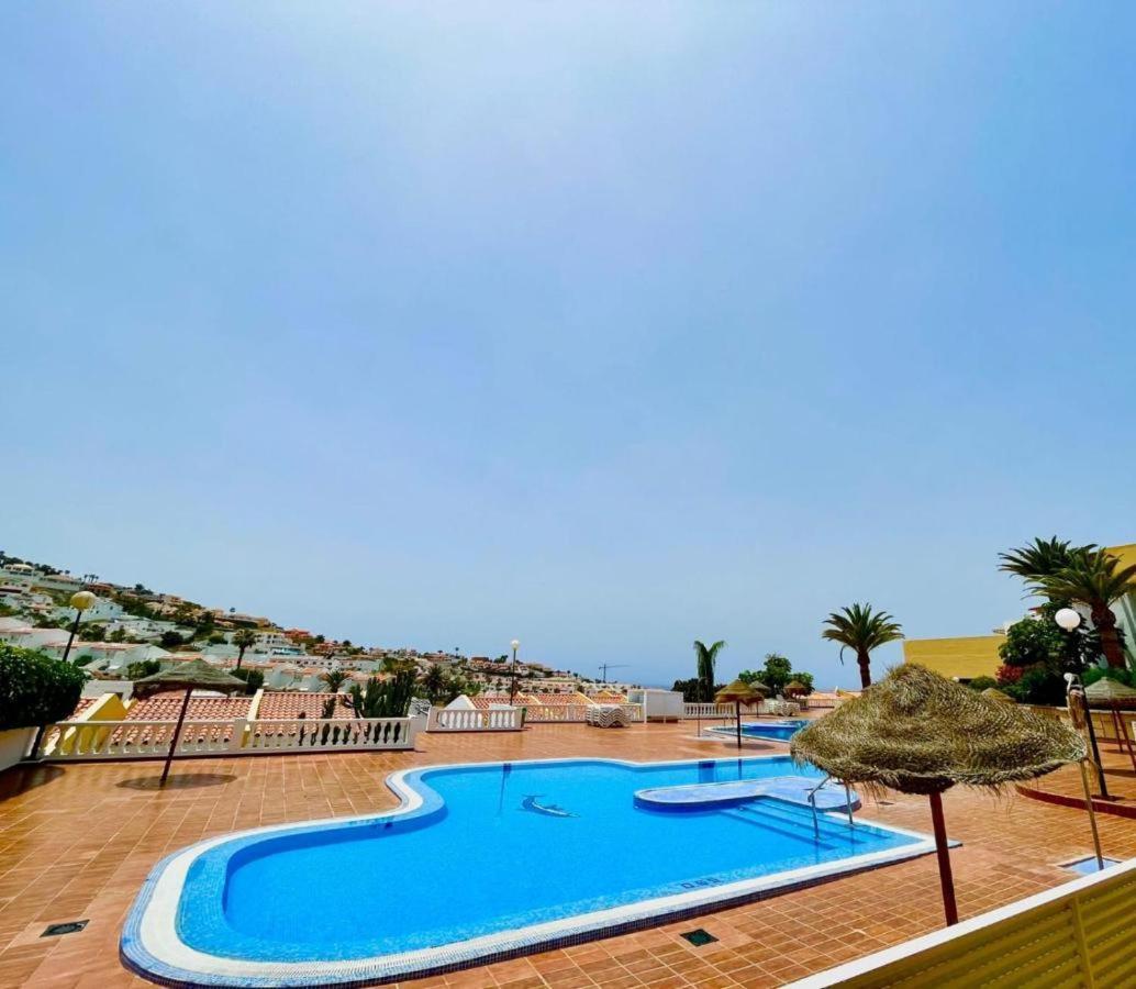 אדחה Las Brisas Holiday מראה חיצוני תמונה